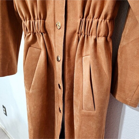 Alice Blue Jacket - Picture 10 of 15